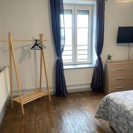 Appartement Meuble - 2 Chambres Montbard Exterior photo