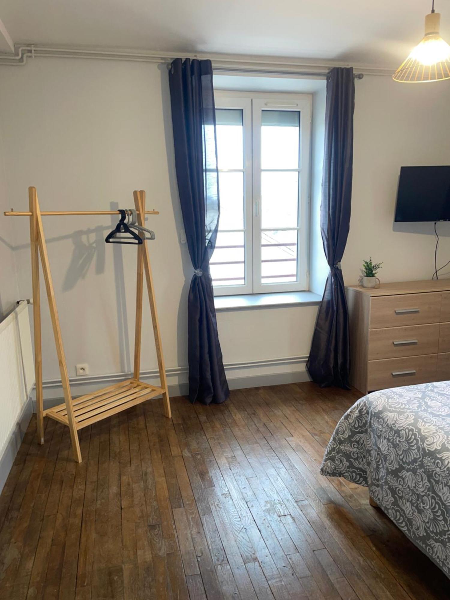 Meuble - 2 Apartment Montbard